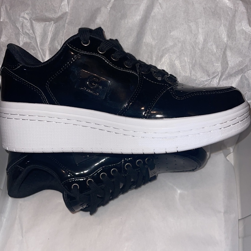 NEW G by Guess Y2K Lug chunky platform sneaker‎